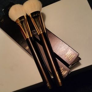 Tom ford foundation brushes